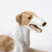 Figurka psa - Chart w stylu Art Deco, porcelana, sygnowana